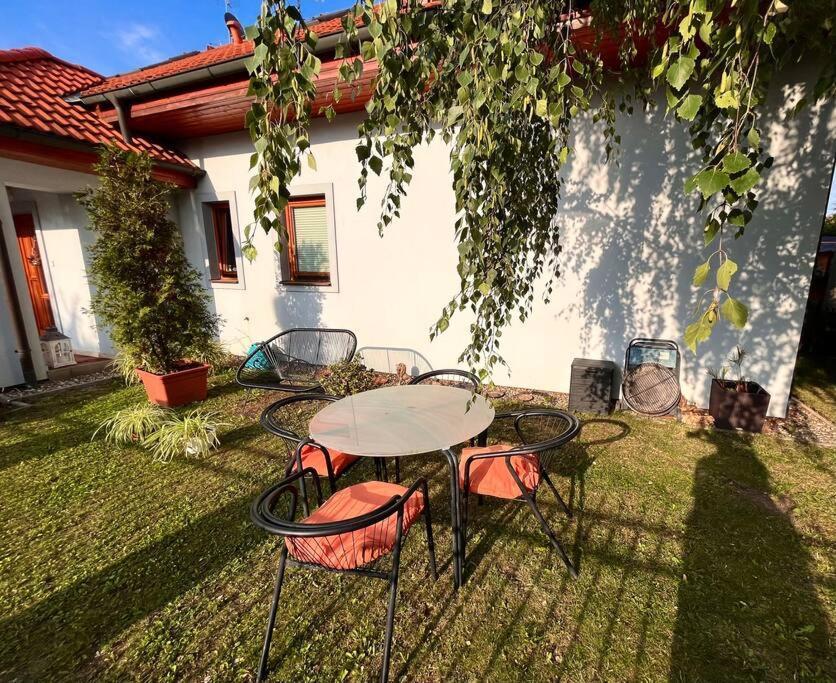 Apartman Se Zahradou 20 Minut Do Centra Prahy Ořech 외부 사진