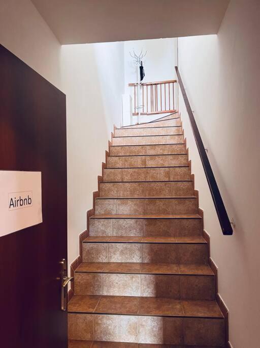 Apartman Se Zahradou 20 Minut Do Centra Prahy Ořech 외부 사진
